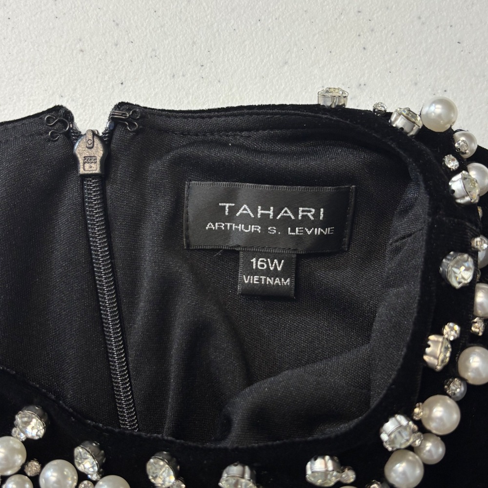 Tahari ASL Womens 16W Velvet Pearl Embellished Sheer Sleeve Black Cocktail Dress - Picture 4 of 12
